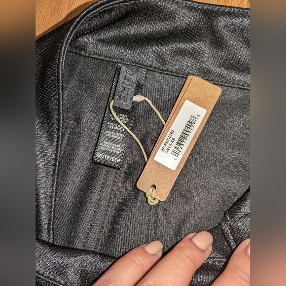 NWT SKIMS DISCO PANT IN ONYX SIZE XS - Picture 5 of 7